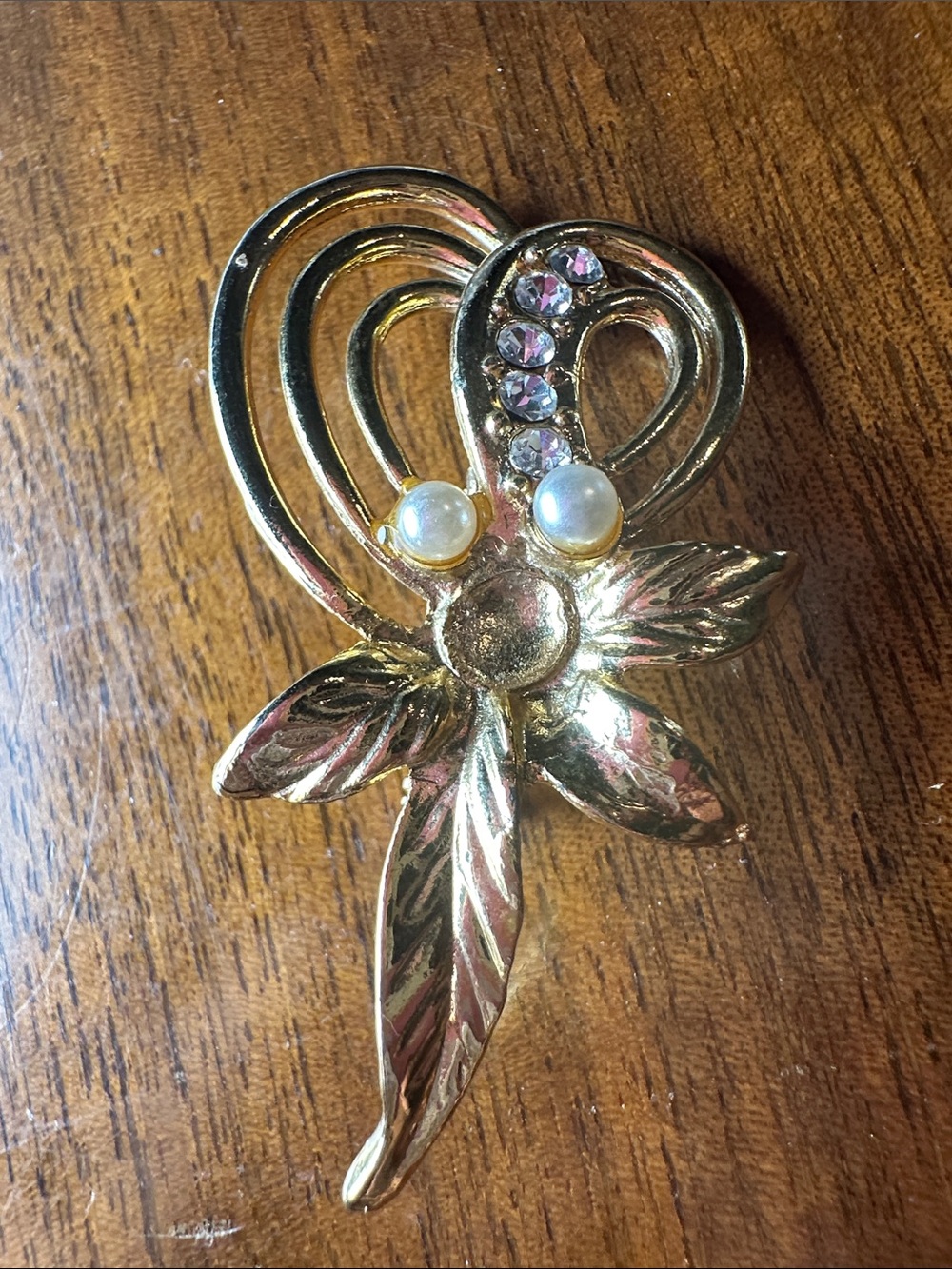 Vintage Shiny Gold Tone Floral Pearl & Crystal Brooch - Picture 2 of 4